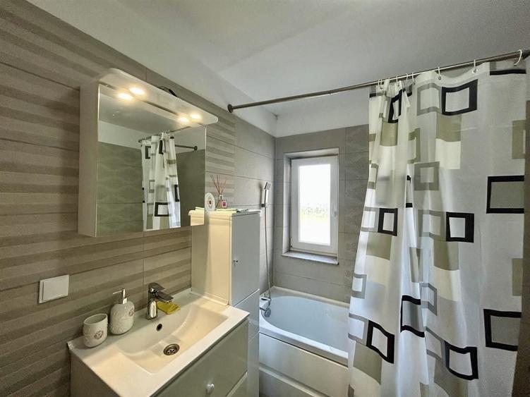 Apartament cu 2 camere decomandat, mobilat în Arhitecților - Calea Cisnădiei