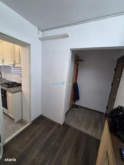 Apartament cu 3 camere semidecomandat în Milcov
