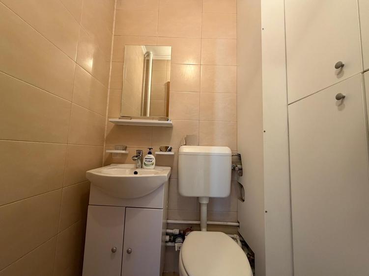 Apartament cu 4 camere decomandat în Pantelimon