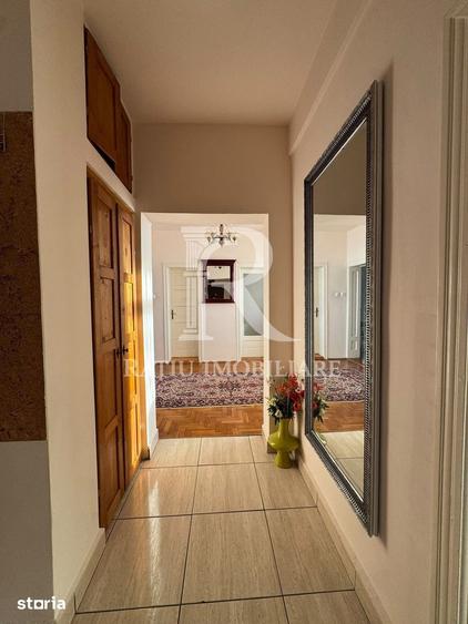 Apartament cu 3 camere în Ultracentral