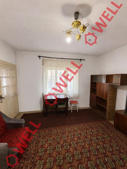 Casă cu 5 camere cu Teren 892 Mp în Aita Medie