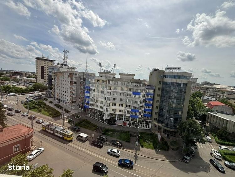 Garsonieră decomandată în Central