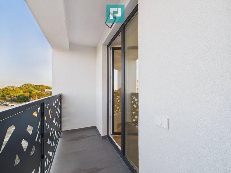 Apartament cu 2 camere semidecomandat în Aradului