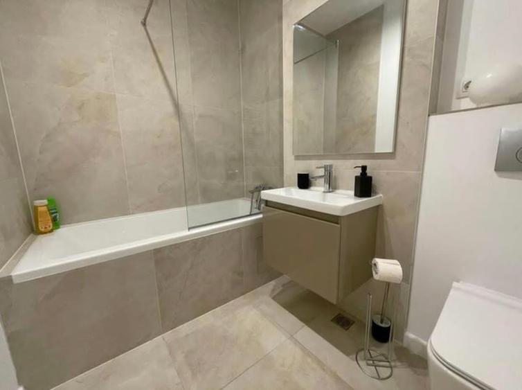 Baneasa - apartament elegant , 2 locuri de parcare - 6