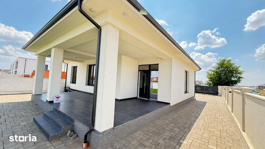 Casă cu 4 camere cu Teren 566 Mp în Central