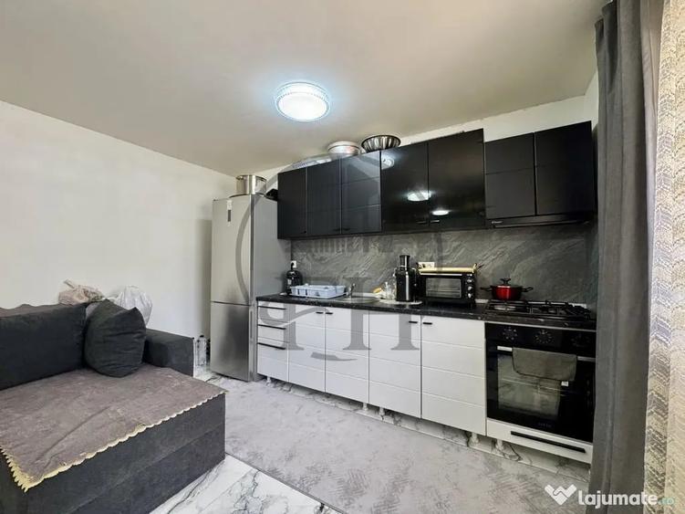 Casă cu 3 camere cu Teren 300 Mp în Central