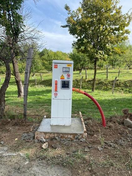 Casă cu 3 camere cu Teren 1128 Mp în Vârfuri