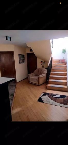 Casă individuală cu 5 camere cu Canalizare în Sânpetru