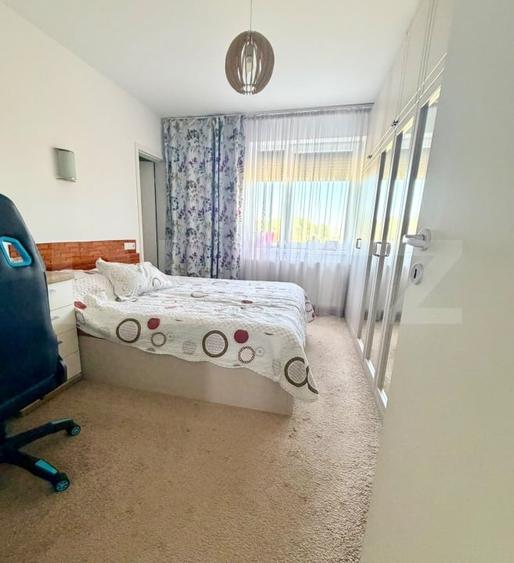 Apartament cu 3 camere semidecomandat, mobilat în Europa