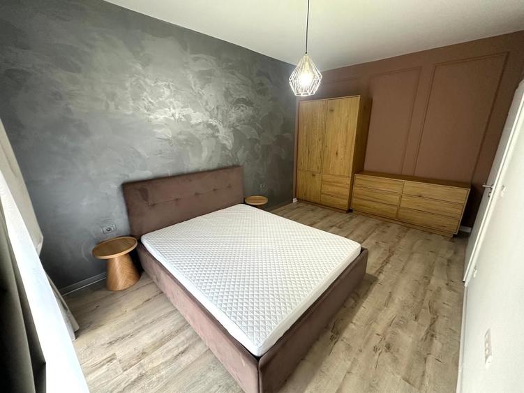 Apartament cu 2 camere decomandat în Giroc