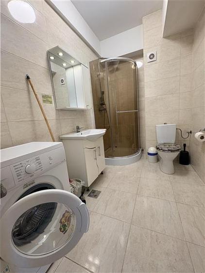Apartament cu 2 camere decomandat, mobilat în Exterior Est