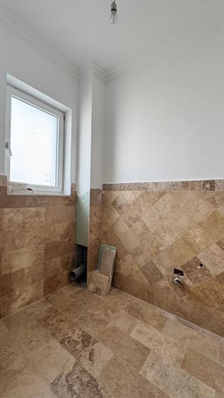 Duplex cu 4 camere cu Canalizare în Giroc