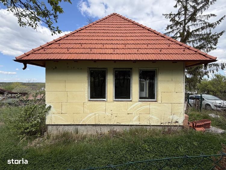 Casă cu 2 camere în Cristur-Crișeni