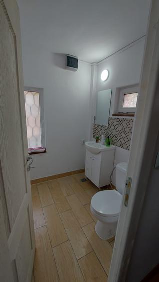 Casă individuală cu 1 camere cu Canalizare în Central