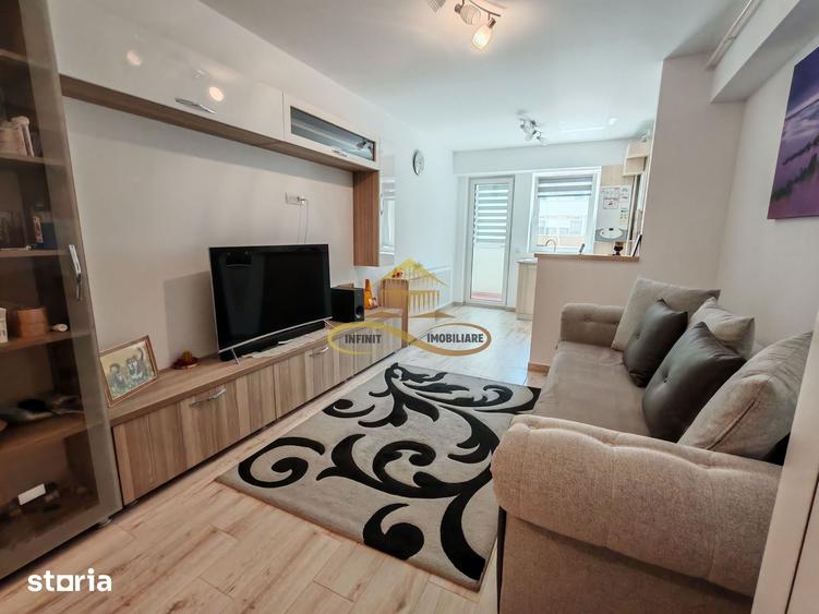Apartament cu 3 camere în Mioriței