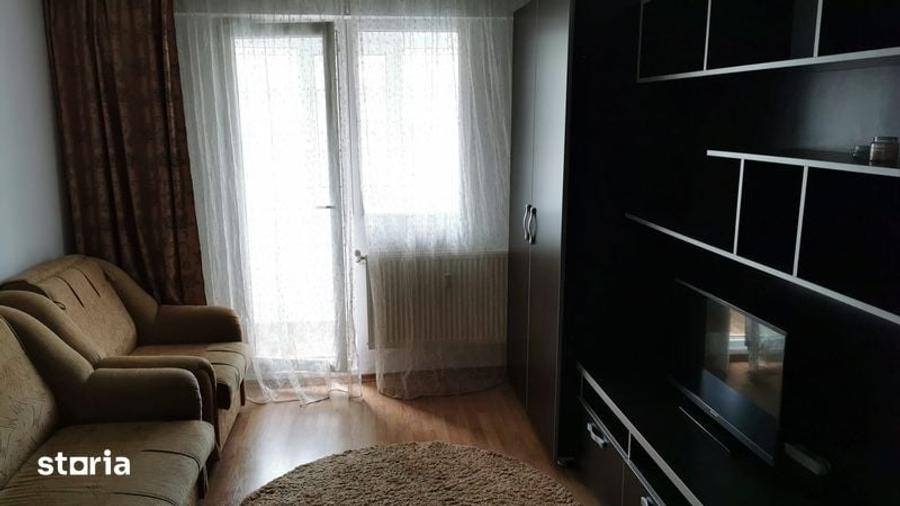 Apartament cu 2 camere decomandat în Militari