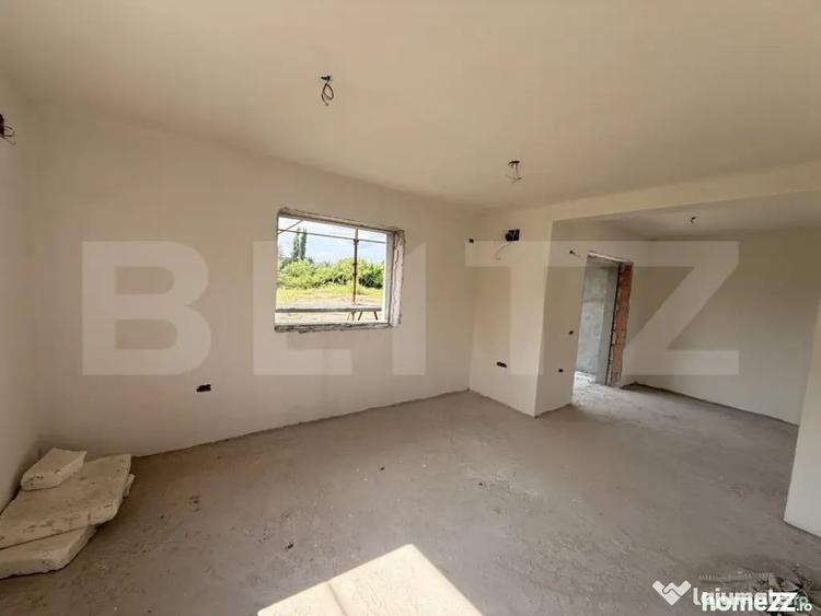 Casă cu 4 camere cu Teren 252 Mp în Rudului