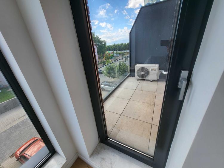 Apartament cu 2 camere decomandat în Tunari