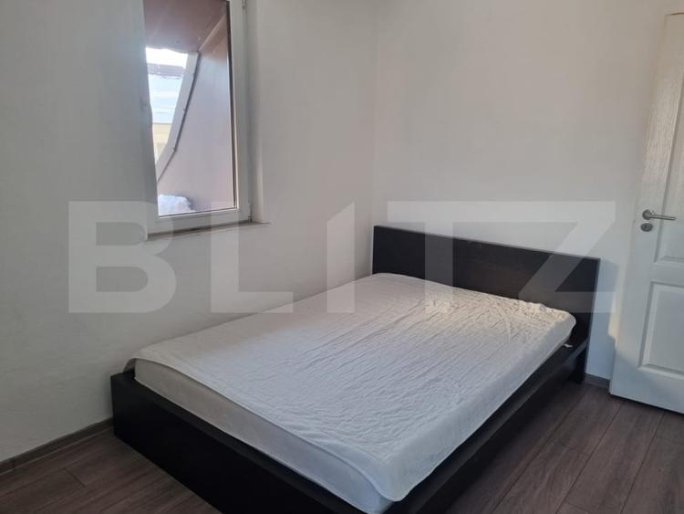 Apartament cu 3 camere semidecomandat în Est