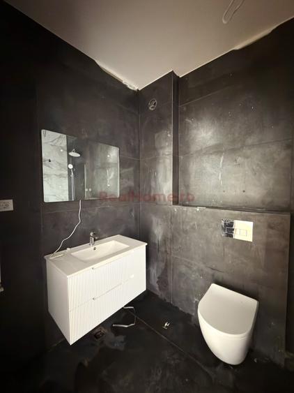 Apartament cu 2 camere decomandat în 1 Decembrie 1918
