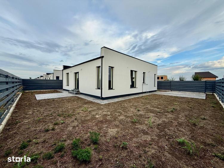 Casă cu 4 camere cu Teren 340 Mp în Balotești