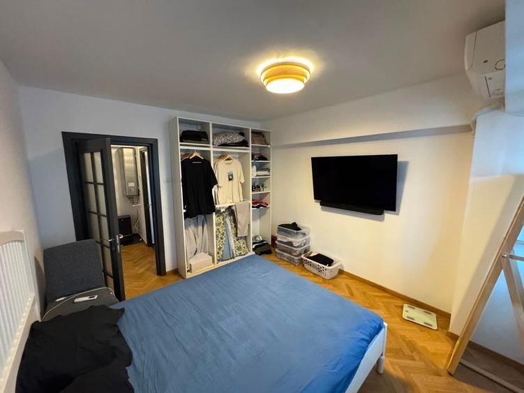 Apartament cu 3 camere semidecomandat, mobilat în Victoriei
