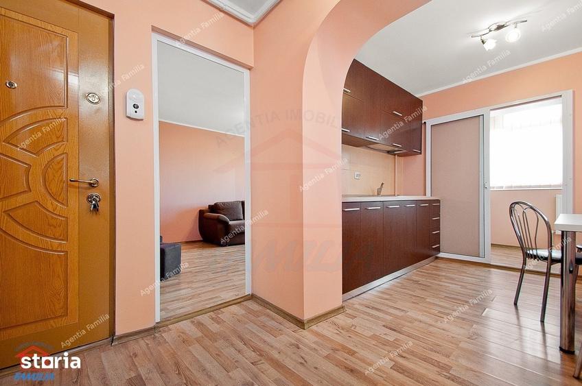 De vanzare apartament 2 camere Micro 39, etaj 3 - 1