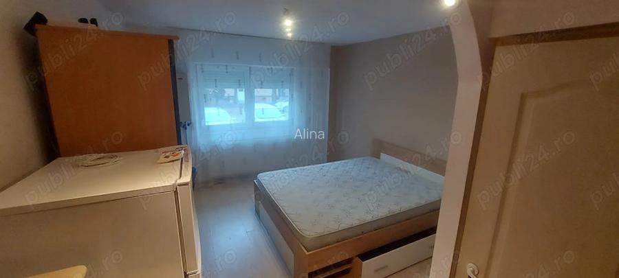 Inchiriez garsoniera Carpati 2 parter