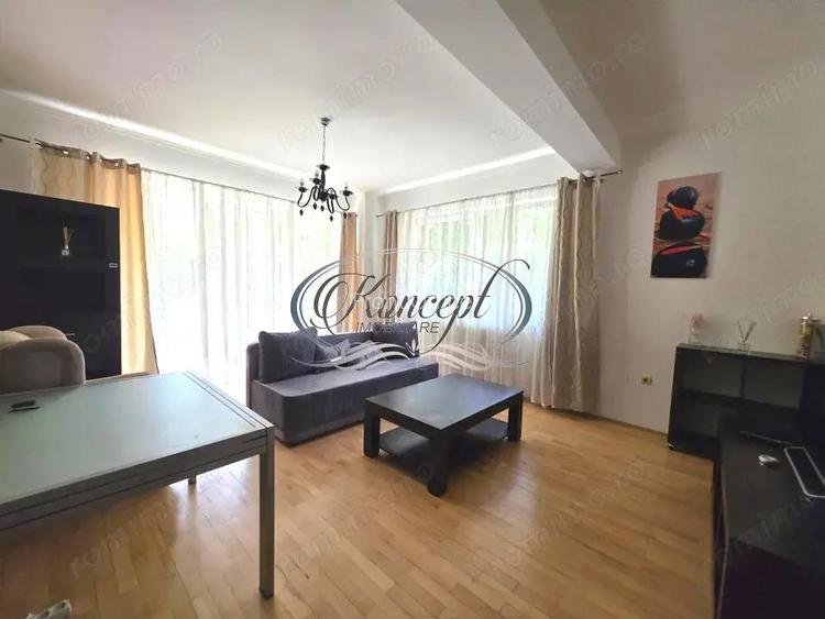 Apartament cu garaj si panorama spre oras Apartament cu garaj si panorama spre oras