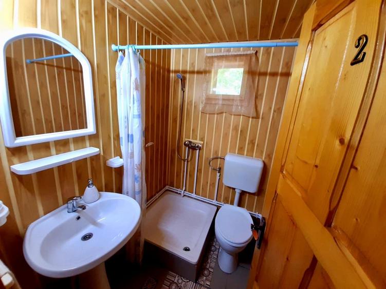 Pensiune 7 camere, Lepsa - 23