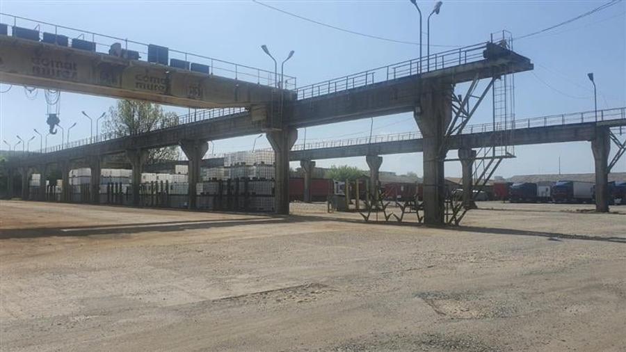 De inchiriat hala industriala, pod rulant, macara - 1