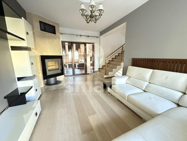 Casa cu 2 unitati locative - 17