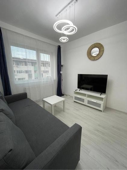 Inchiriere Garsoniera Militari Residence - 4