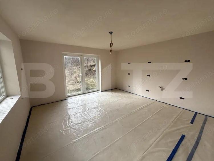 Casa de vanzare, in zona centrala - 6