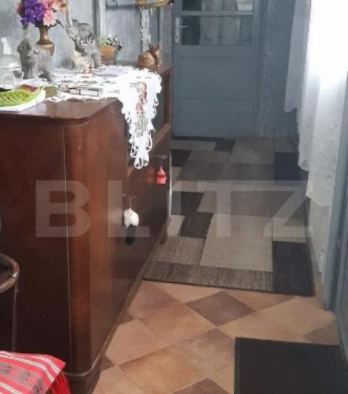 Casa de vanzare, cu 3 camere, 138 mp, zona Calea Domneasca - 8