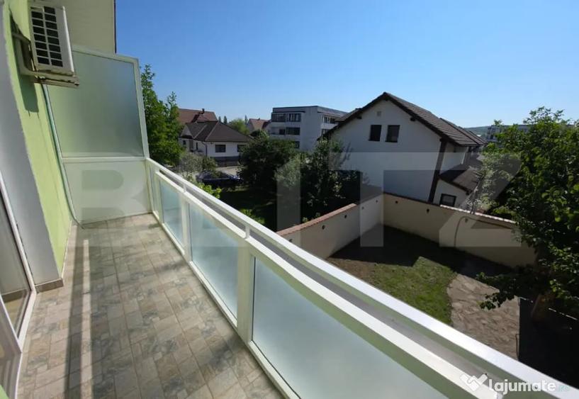 Casă cu 4 camere cu Teren 250 Mp în Central