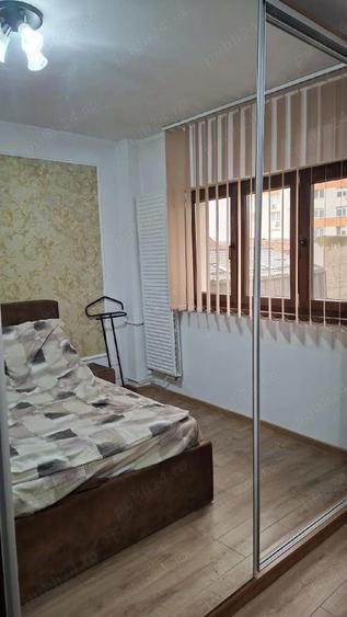 Inchirieri apartamente 2 camere decomandat - 10