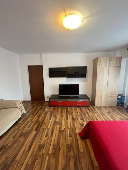 Garsoniera mare Militari-Virtutii, intre 2 linii de metrou - 6