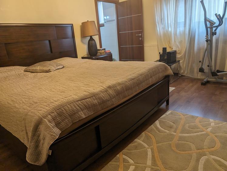 Eleganta si generoasa,robusta,str.linistita,sens unic,curte verde,intimitate,lux - 10