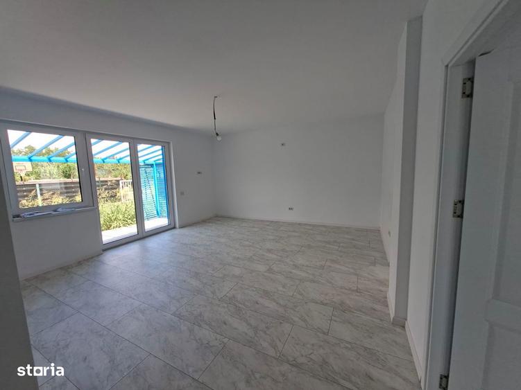 Casa Parter / 3 camere/Com.Berceni/Comision 0 % - 7