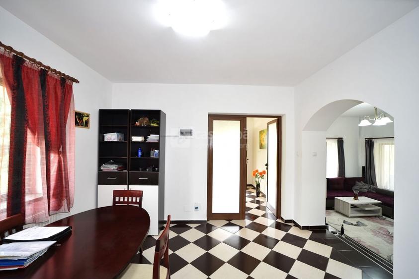 Oază de liniște la 10 minute de Iași | Breazu - casă spațioasă, teren generos - 14