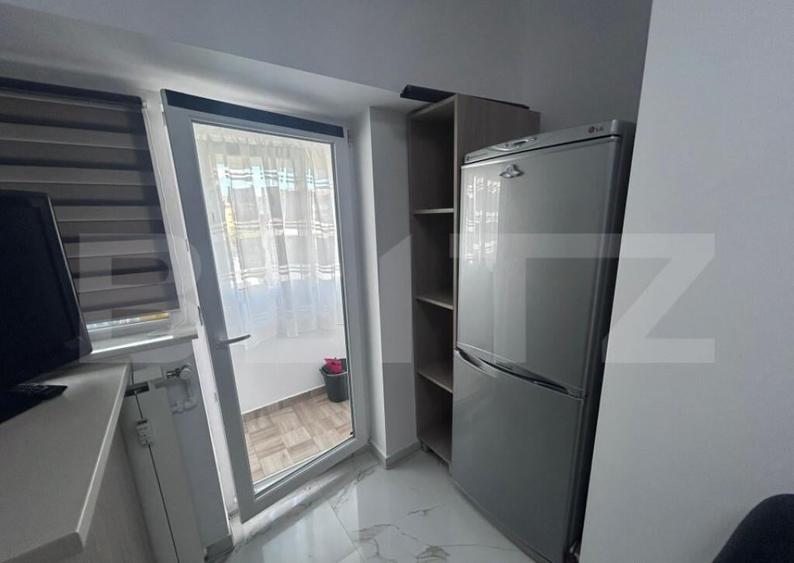 Apartament de inchiriat, cu 2 camere, 54 mp, zona ultracentr - 21
