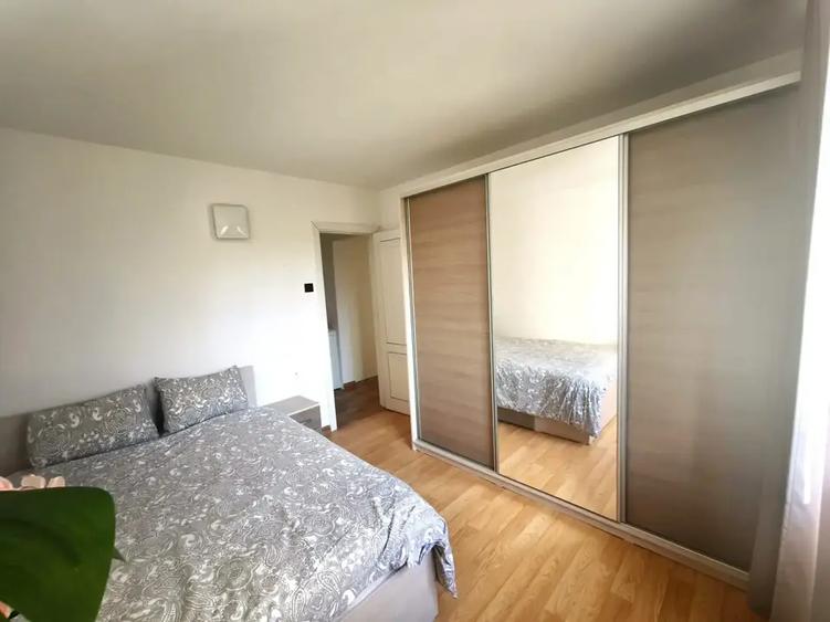 DE VANZARE apartament 3 camere mobilat/utilat Titan Liviu Rebreanu - 12