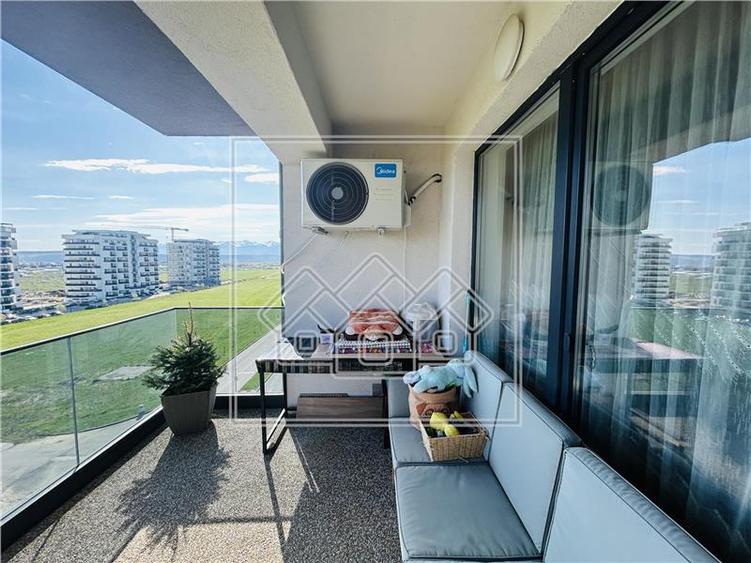 Apartament de vanzare in Sibiu - 3 camere, balcon mare - Zona D.Stanca - 2