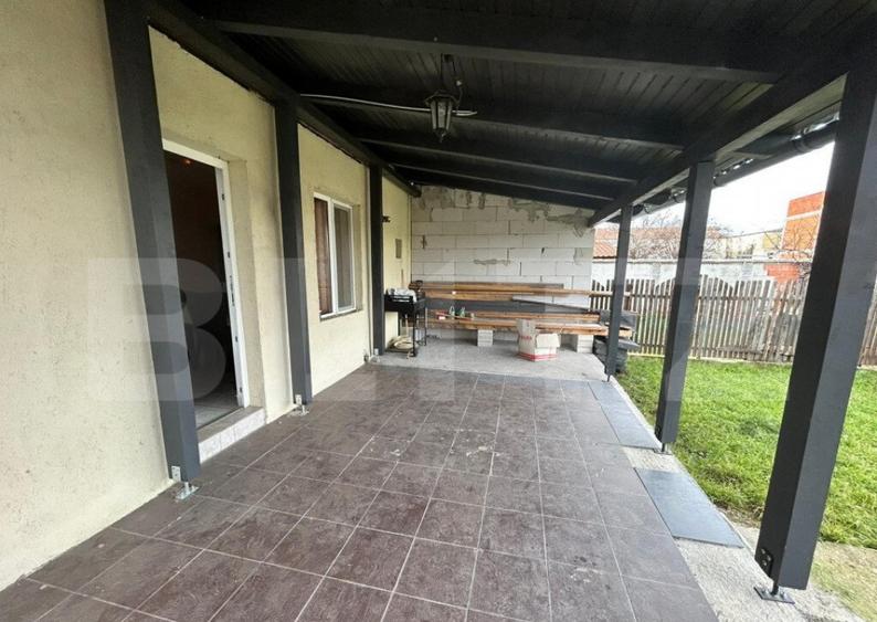 Casa de vanzare , 258.00 utili + 418 teren, zona Closca - 2