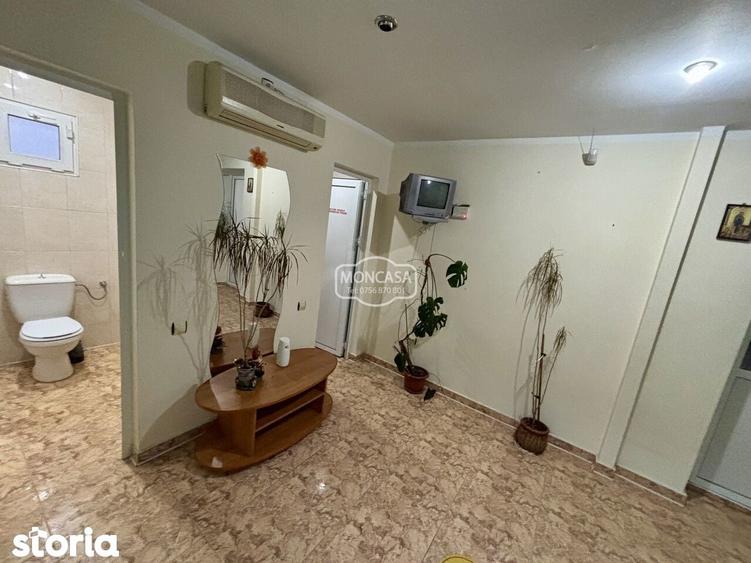 Apartament 3 camere + Spa?iu Comercial/Birou, Marchian - 1