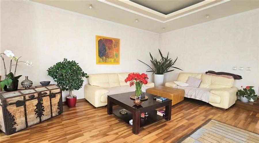 Vila cu 6 camere si 489mp teren, Andrei Muresanu - 4