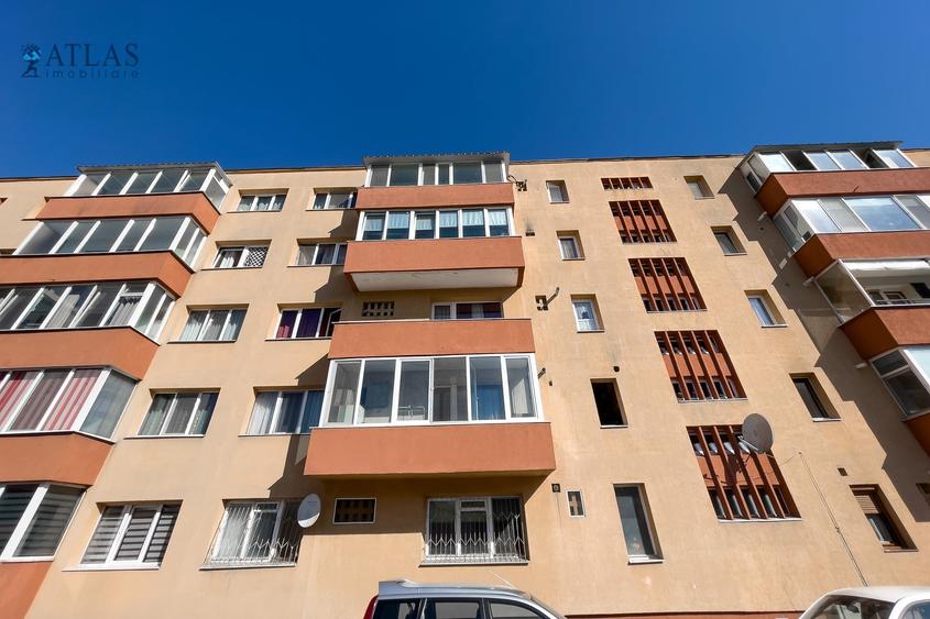 Apartament 2 camere, zona Județean, etaj 3/4, 50mp, mobilat si utilat - 2