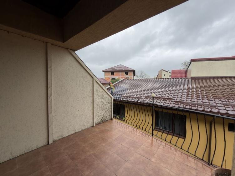 De inchiriat, casa 5 camere,  zona Giulesti - 18