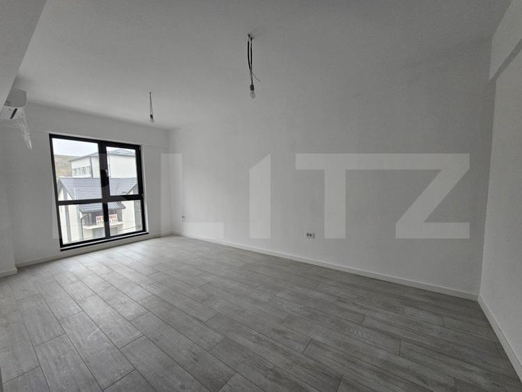 Apartament de 2 camere, etaj intermediar, zona Visani - 1